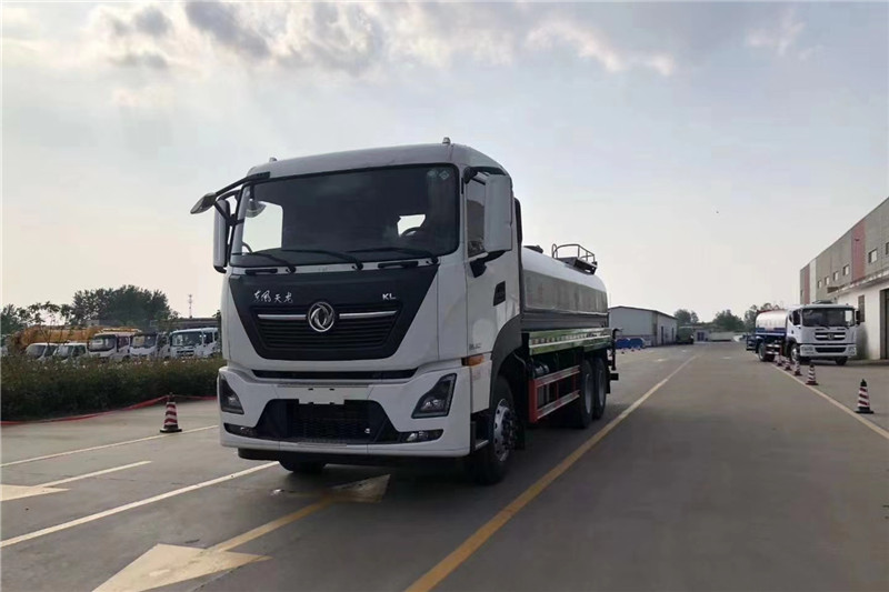 東風(fēng)天龍后八輪20噸噴霧車，國六綠化噴灑車
