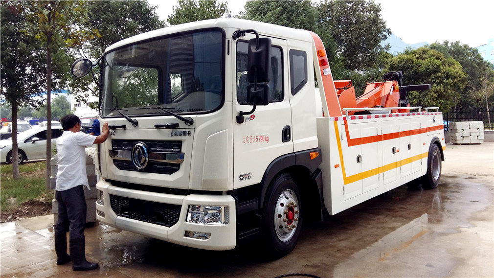 東風D9一拖一清障車