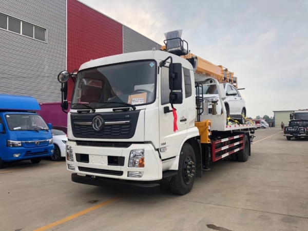 東風天錦湖北帶吊清障車價格14w