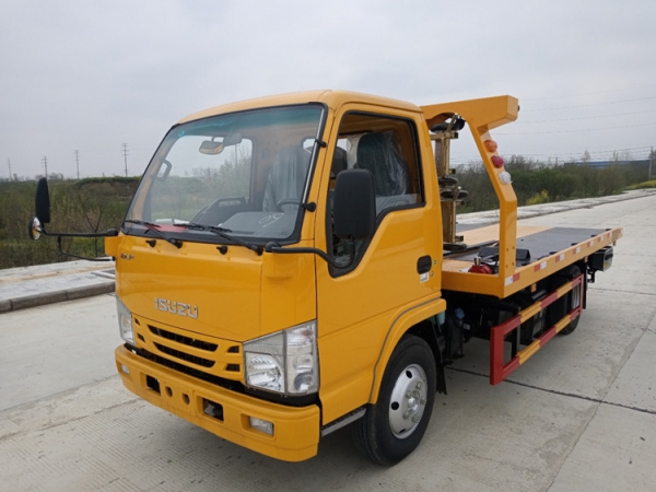 慶鈴五十鈴藍(lán)牌一拖二清障車(chē)（國(guó)六）
